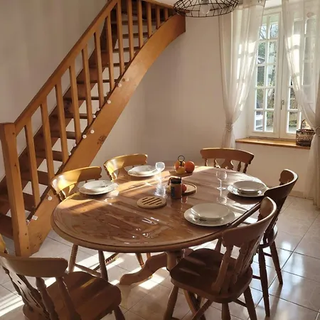 Normande Et Accueil Chevaux Percy (Manche)