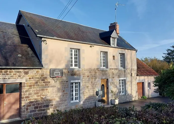 別荘 Normande Et Accueil Chevaux